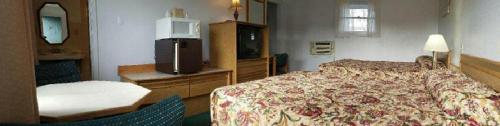Oregon Trail Motel and Restaurant - photo 6
