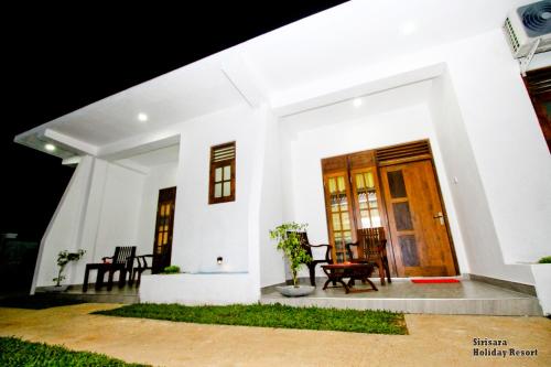 Sirisara Holiday Resort in Anuradhapura, Sri Lanka