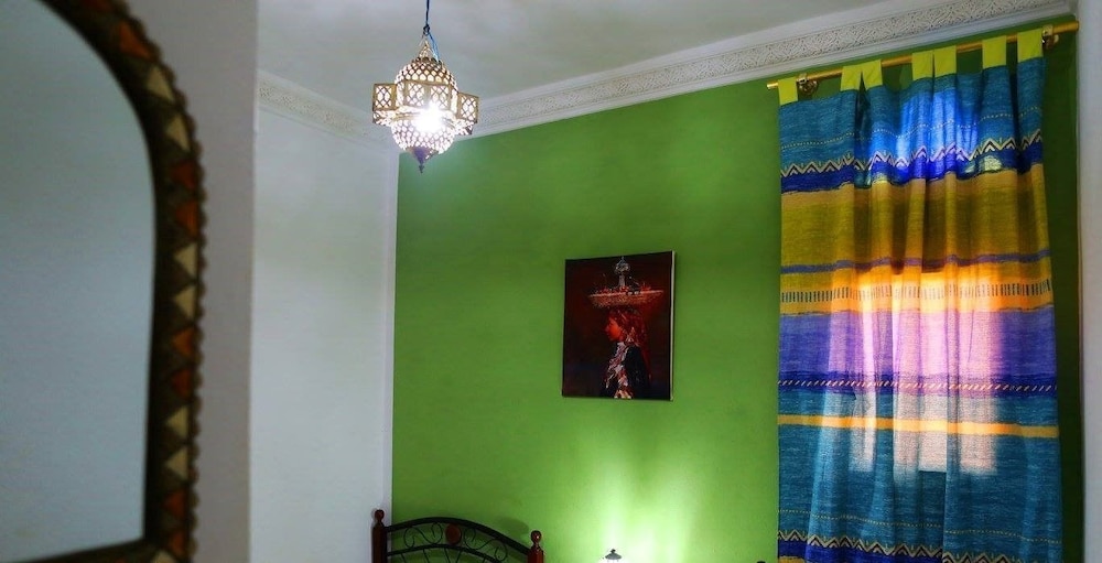 Castillo Dalilah — Tan-Tan — photo 2