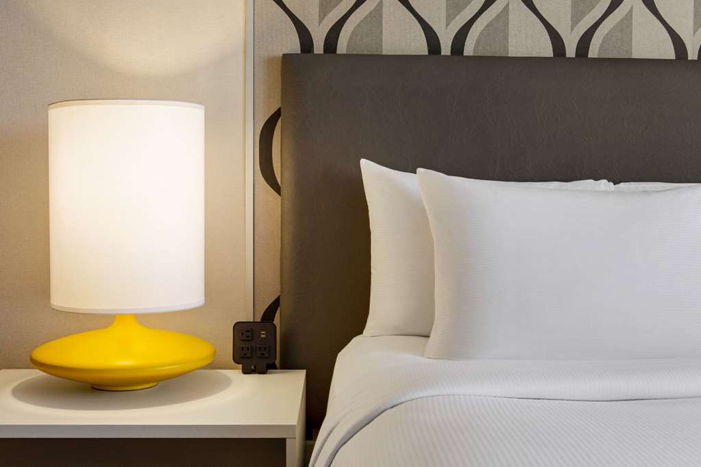 Wyndham Fort Smith City Center - photo 9
