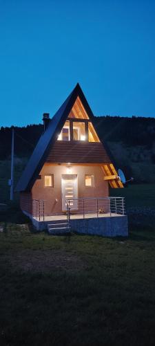 Planinski san - carbon neutral hotel in Zabljak