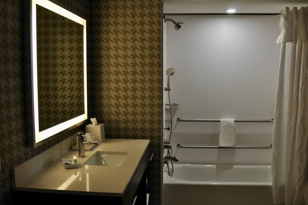 Home2 Suites by Hilton North Conway - photo 67
