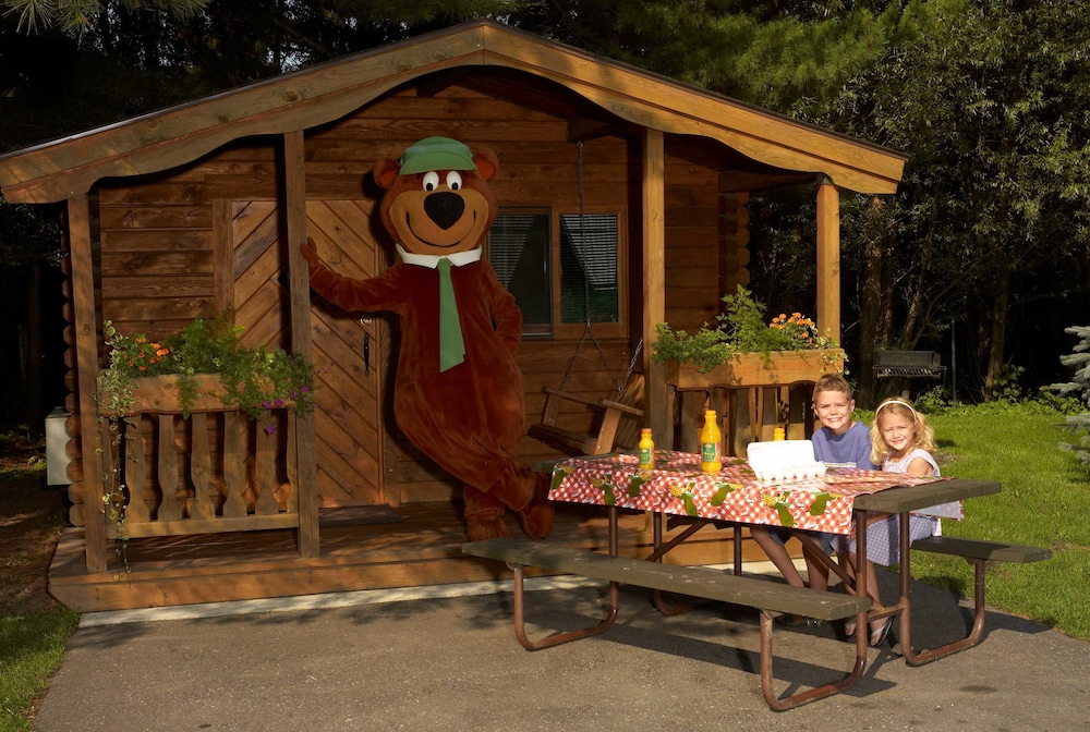 Yogi Bear's Jellystone Park Camp Resort Wisconsin Dells - photo 42