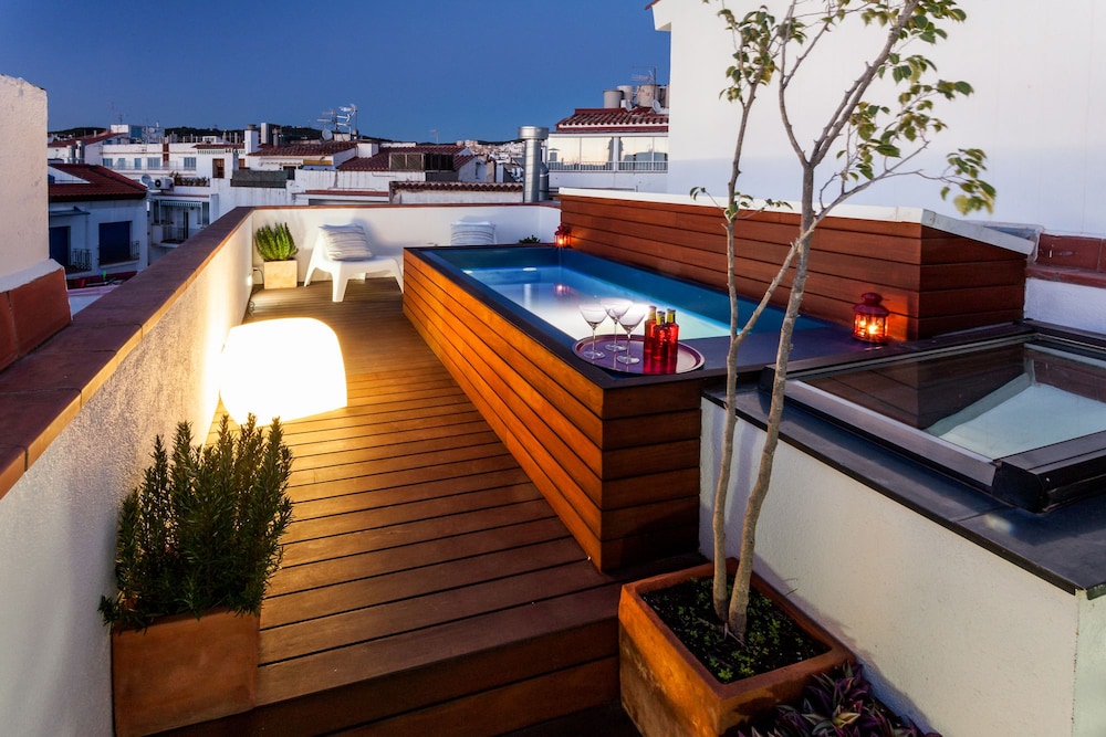 Bo&Co Apartments Sitges — 4-Star Luxury Hotel in Sitges, Spain