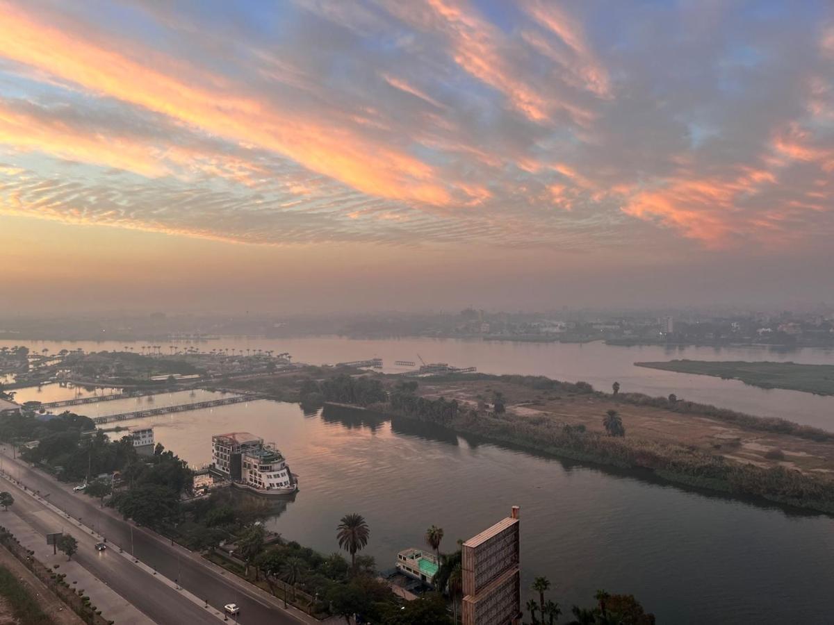 Nile view luxury apartment — 4-Star Luxury Hotel in Cairo, Egypt