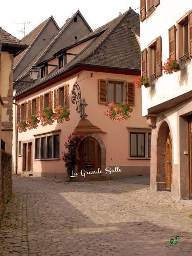 A La Maison De Marie — 4-Star Luxury Hotel in Guebwiller, France