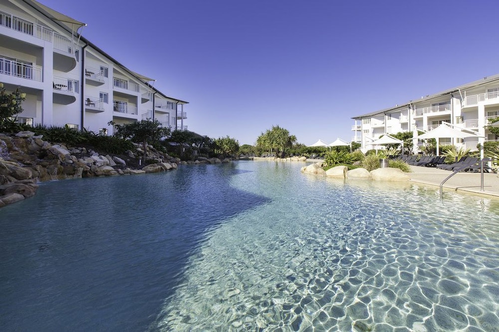 Resort On The Beach With A Pool View 2106 07 — Kingscliff