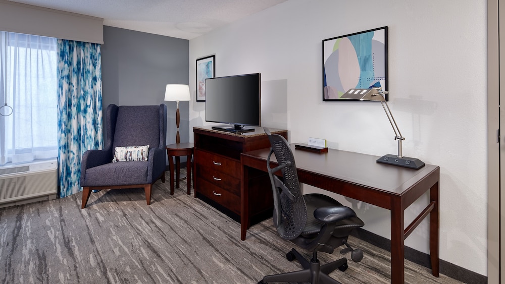 Hilton Garden Inn Merrillville - photo 12