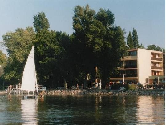 Familia Hotel in Balatonboglar, Hungary