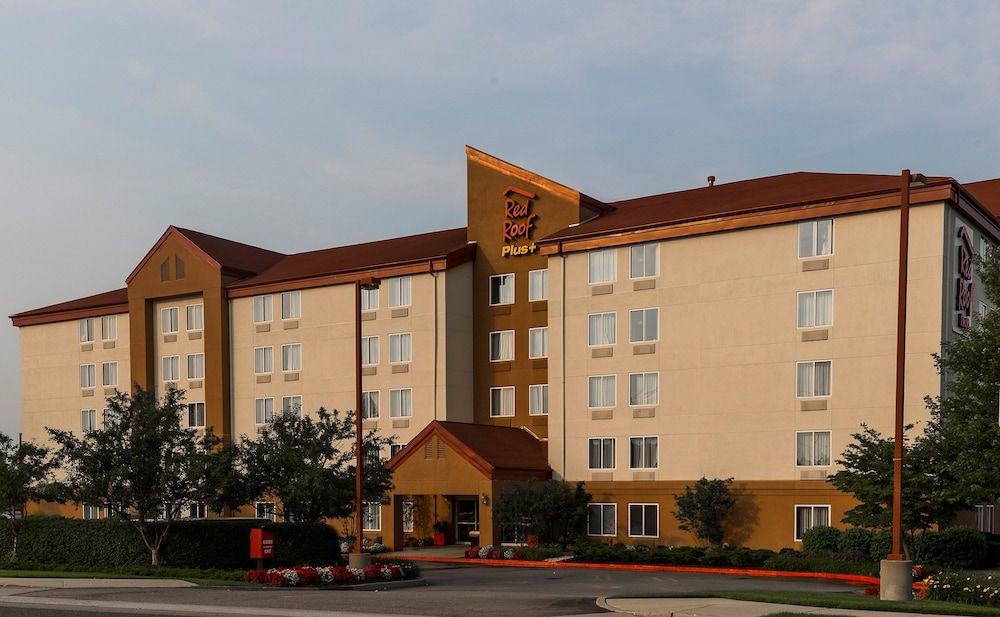 Red Roof Inn PLUS Long Island Garden City - featured photo