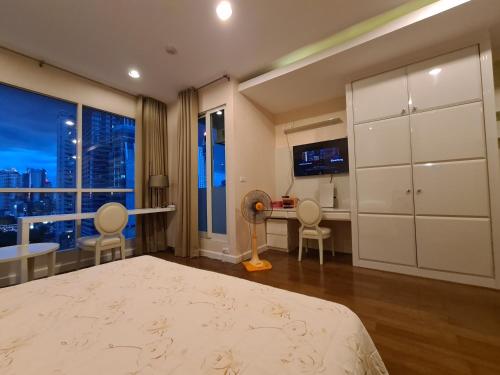 The Address Chidlom 41sqm Studio 650m BTS Chit Lom