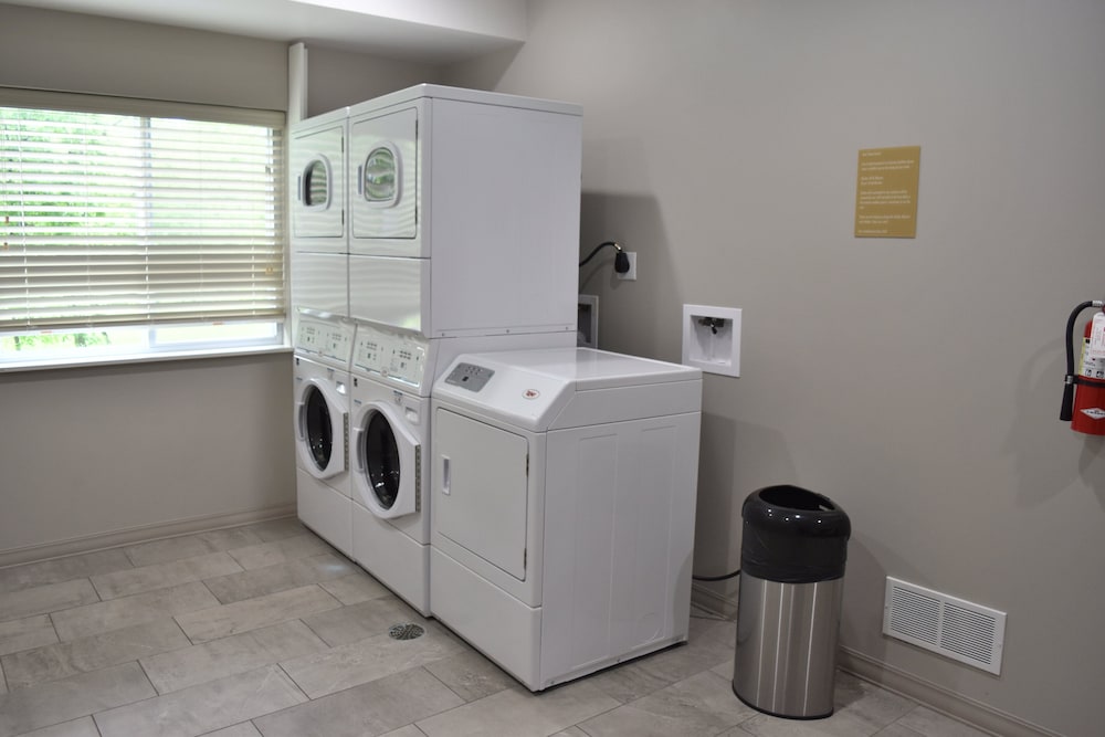 Candlewood Suites Kansas City Independence by IHG - photo 40