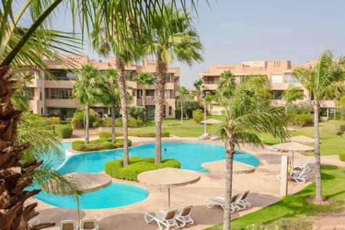 Bel appartement vue sur piscine fibre optique parking gratuit — 4-Star Luxury Hotel in Marrakesh, Morocco