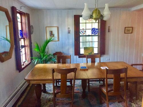 Corea Harbor's Black Duck Inn - photo 21