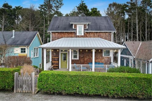 Its A Wonderful Life by Seabrook Hospitality in Huntington Beach, United States