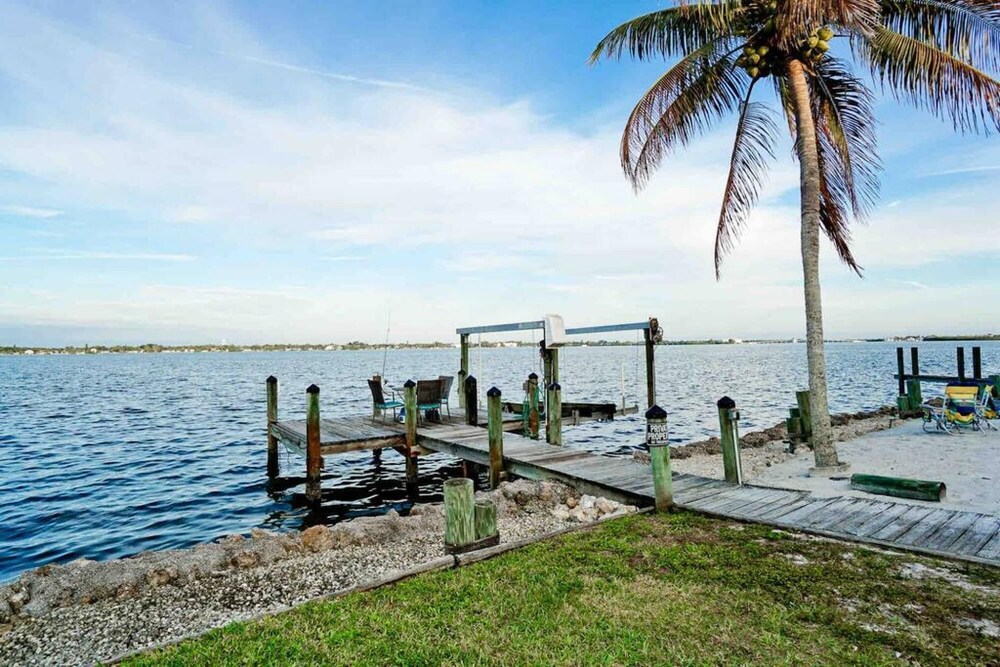 Waterfront Studio with Pool on Manasota Key - photo 26