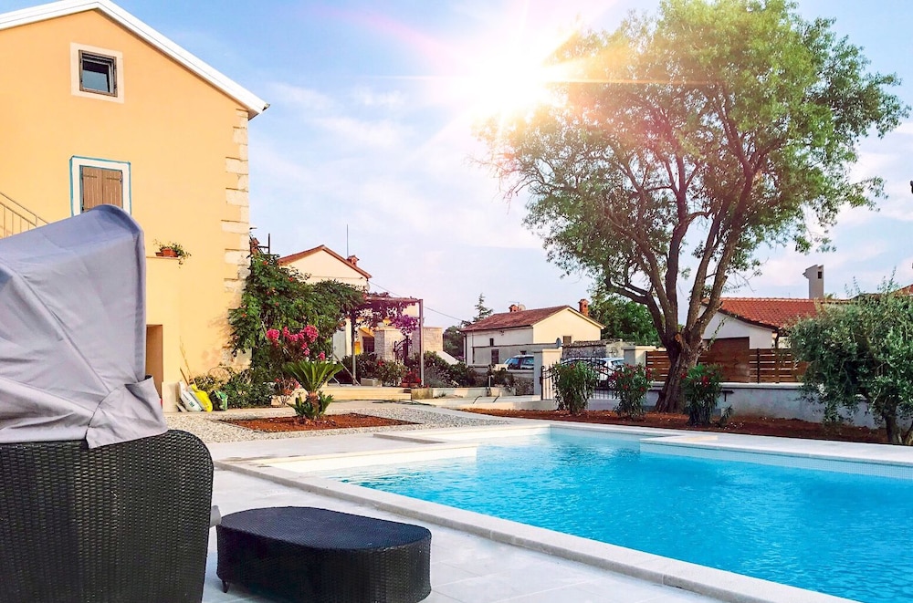 Butique apartment Borghetto — 4-Star Luxury Hotel in Medulin, Croatia
