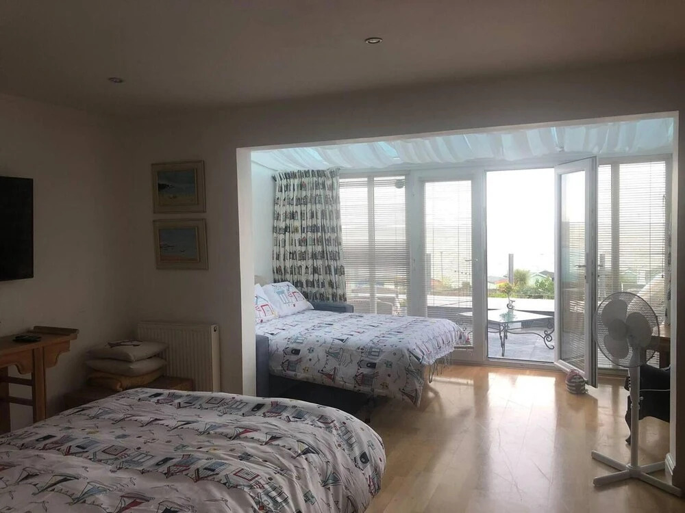 Beautiful 3 Bed Caravan in Walton on the Naze — hotel in Walton-On-The-Naze
