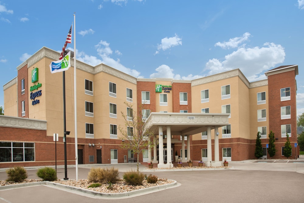Holiday Inn Express Hotel & Suites Denver North Thornton an IHG Hotel - featured photo