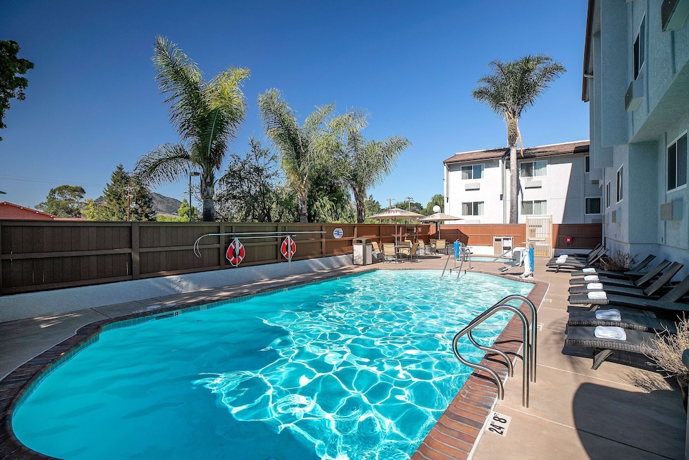 The Wayfarer San Luis Obispo Tapestry Collection by Hilton - photo 35