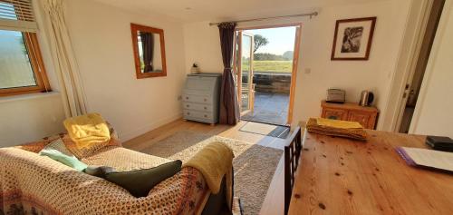 Apple Tree Barn converted barn with meadow views in Helston, United Kingdom