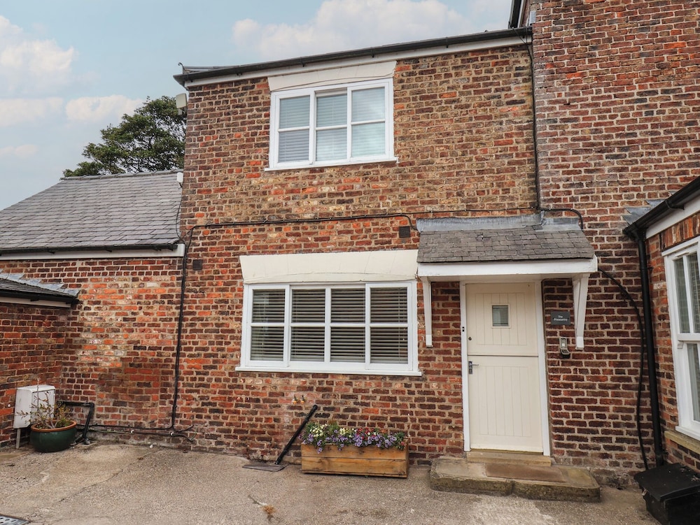 The Pheasantry - carbon neutral hotel in Bridlington
