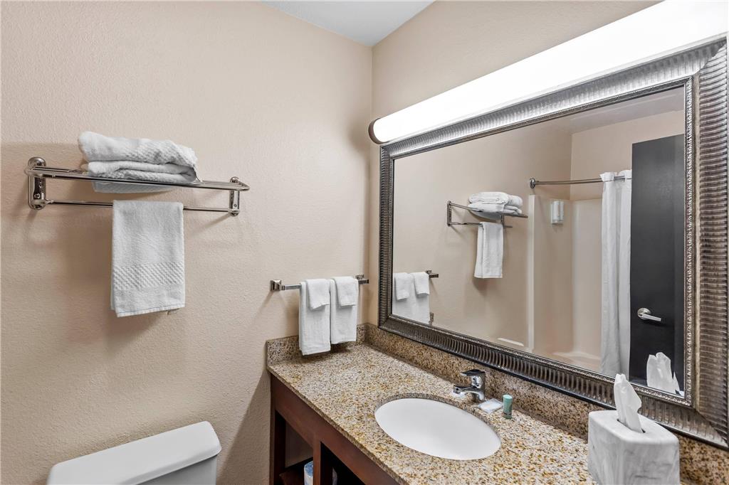 Rodeway Inn Barboursville WV - photo 12