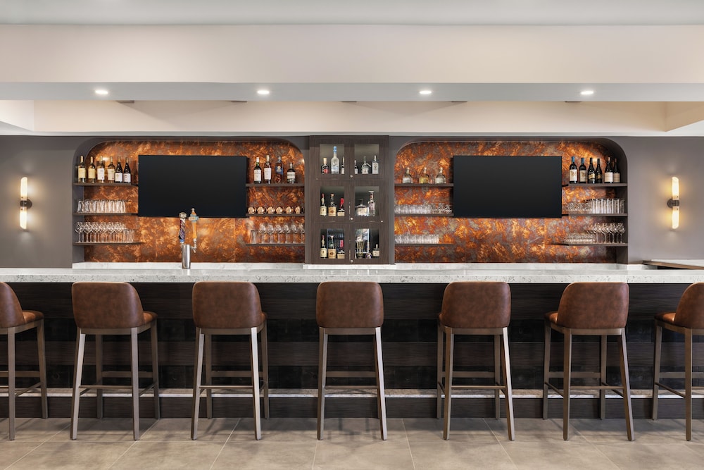DoubleTree by Hilton Phoenix Midtown - photo 26