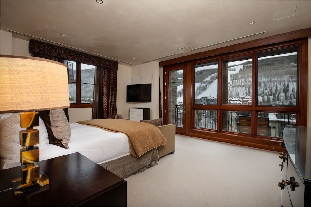 Solaris Residences - photo 24