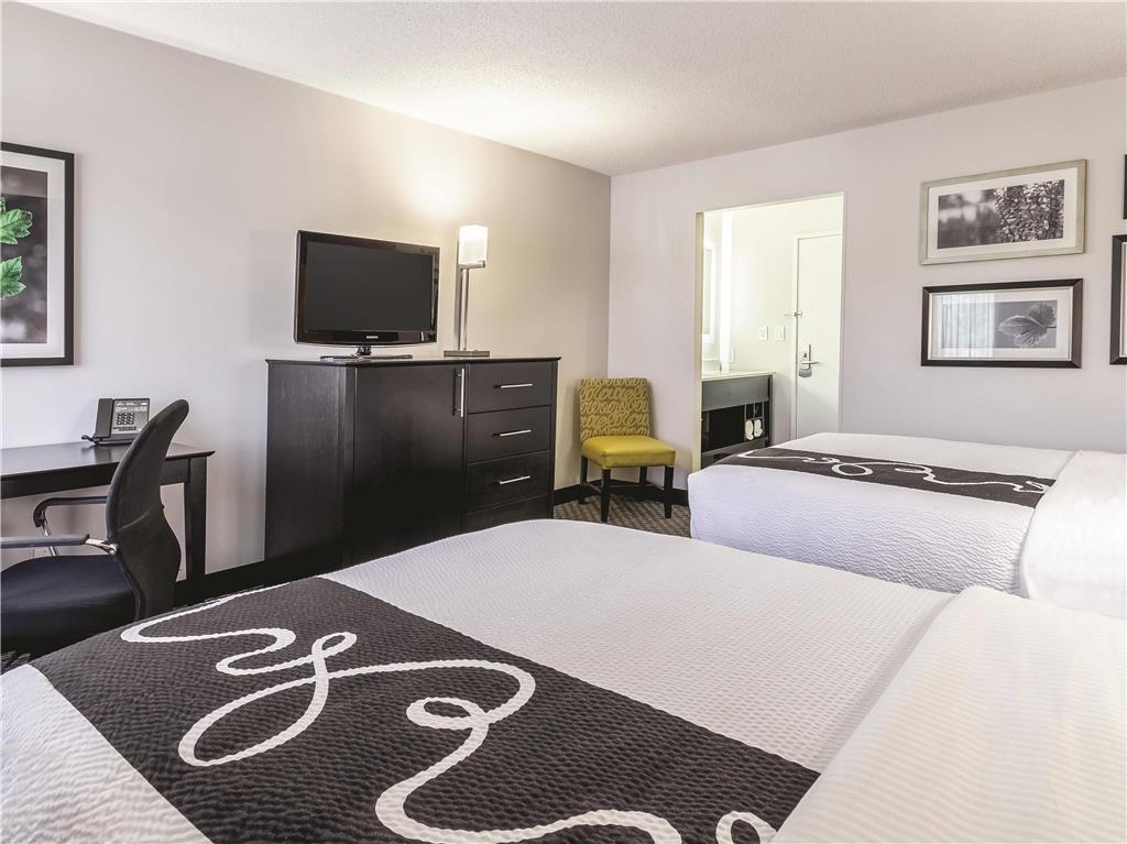 La Quinta by Wyndham Denver Englewood Tech Center - photo 22