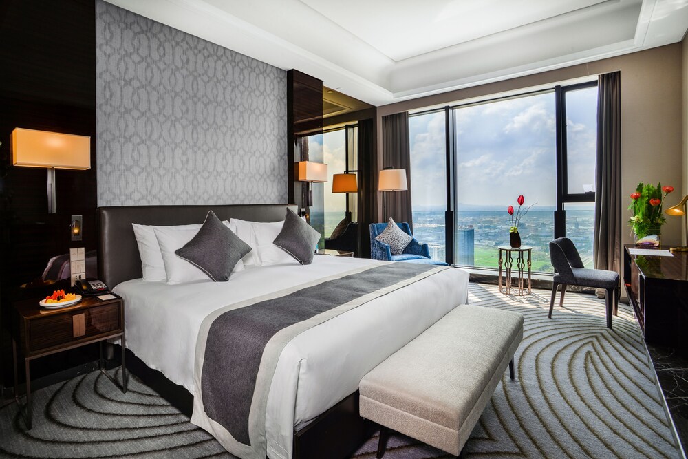 New Century Manju Hotel - carbon neutral hotel in Haining