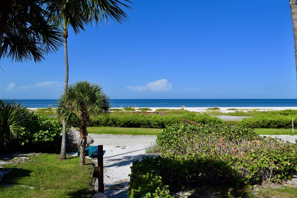 Caribbean Beach Club by Capital Vacations - featured photo