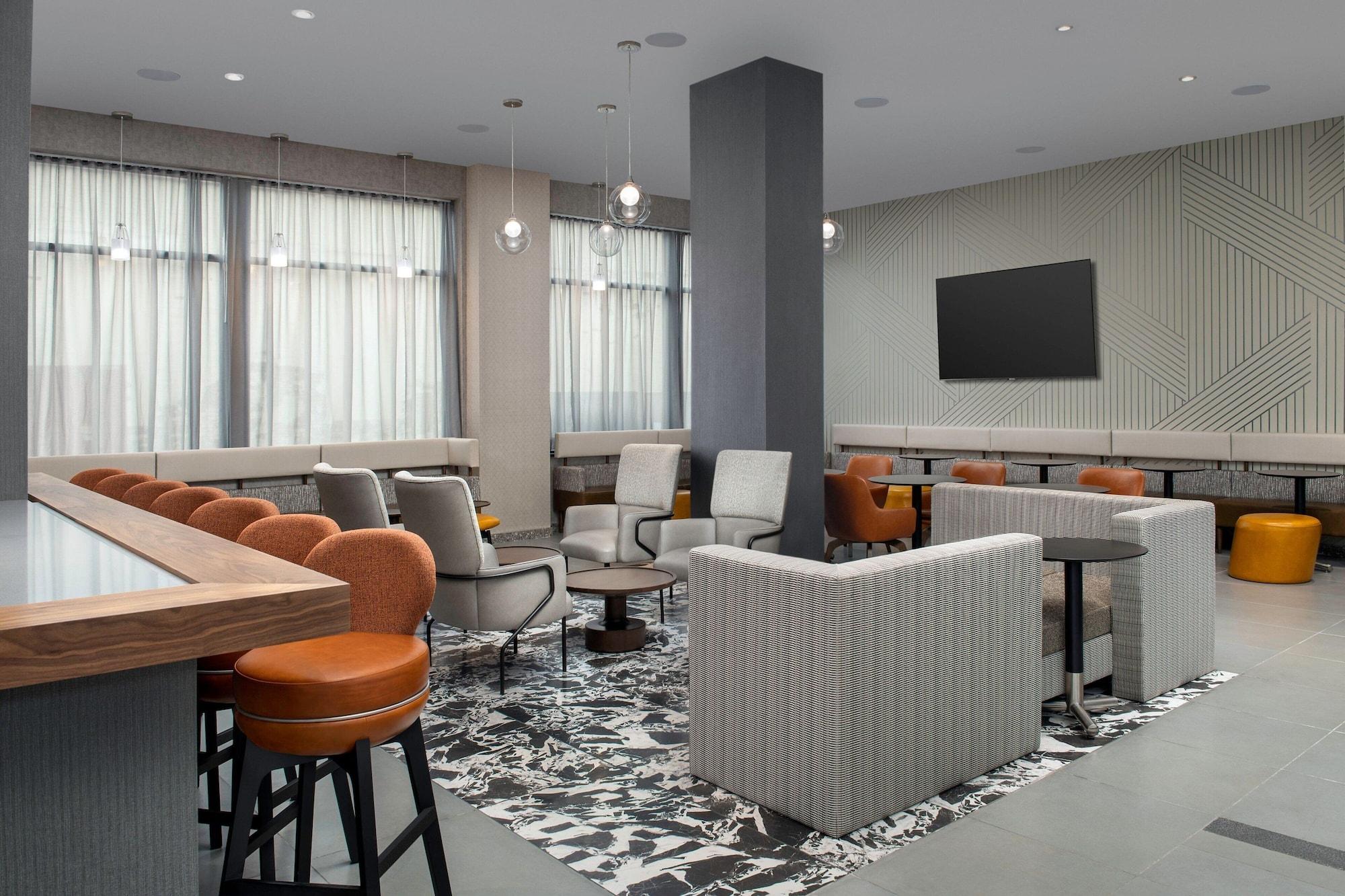 SpringHill Suites by Marriott New York Queens - photo 13