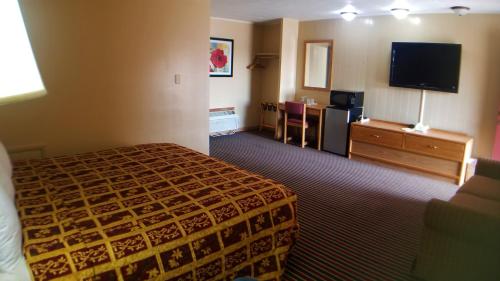 Grand Motel - featured photo