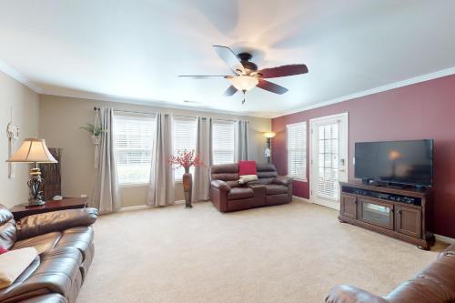 Sterling Pointe 120 A at Wachesaw III — 4-Star Luxury Hotel in Myrtle Beach, United States