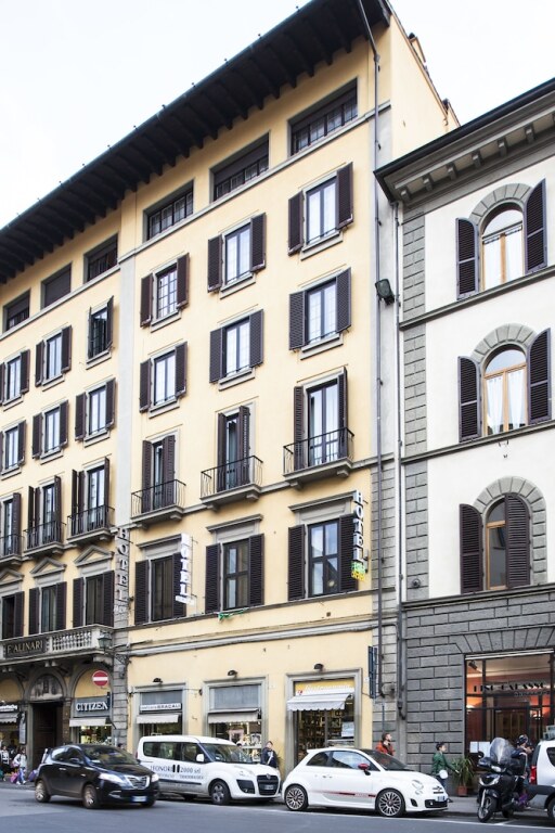Soggiorno Burchi — Florence