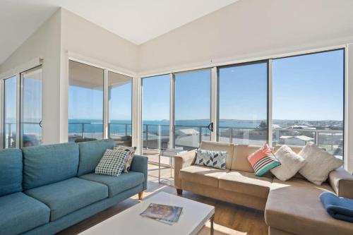 23 Boomer BYO Linen Wi Fi Luxury Ocean Views — hotel in Port Elliot