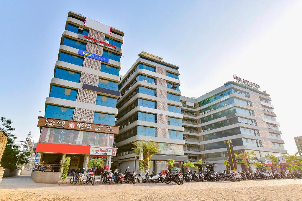 Fabhotel Vishwa in Gandhinagar, India
