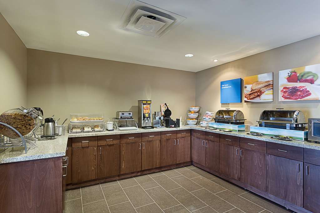 Comfort Inn & Suites Zachary - photo 48