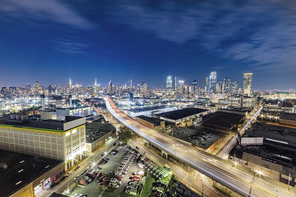 Holiday Inn Express Long Island City E New York by IHG in Long Island City, United States