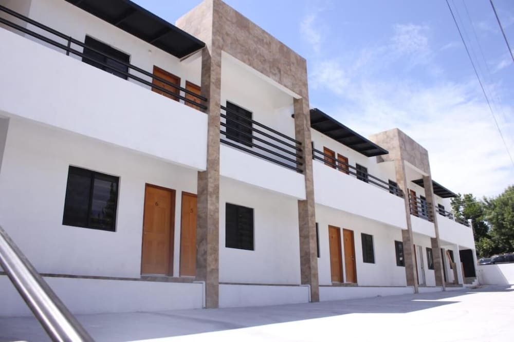 Palms Suites 12770772 — Ciudad Acuna