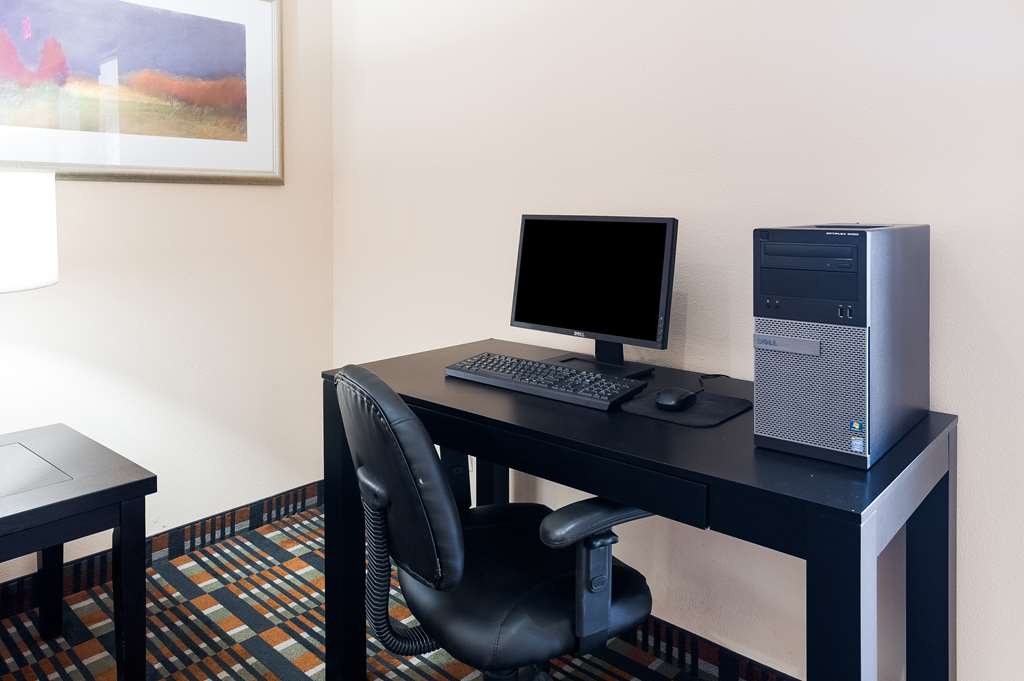 Quality Inn & Suites Lake Charles South - photo 34