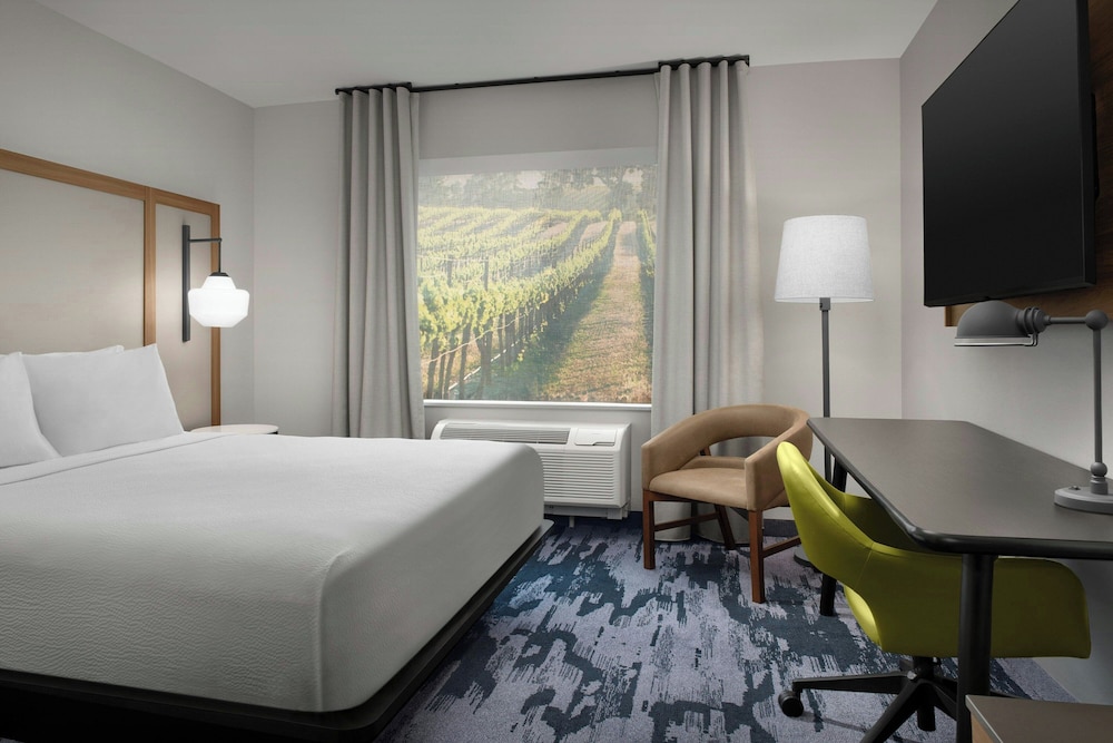 Fairfield by Marriott Inn & Suites Portland Newberg - photo 7