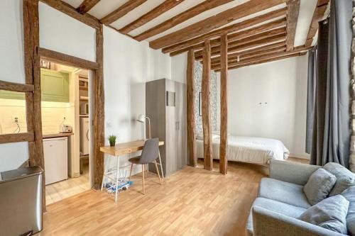 Flexliving Studio Linne - carbon neutral hotel in Paris