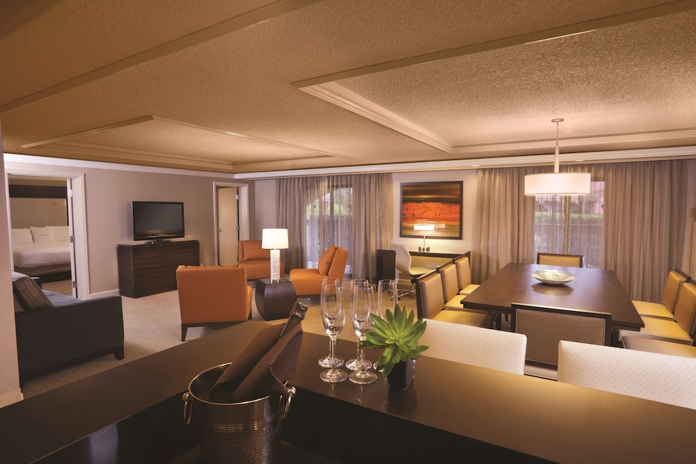 DoubleTree by Hilton Sonoma Wine Country - photo 20