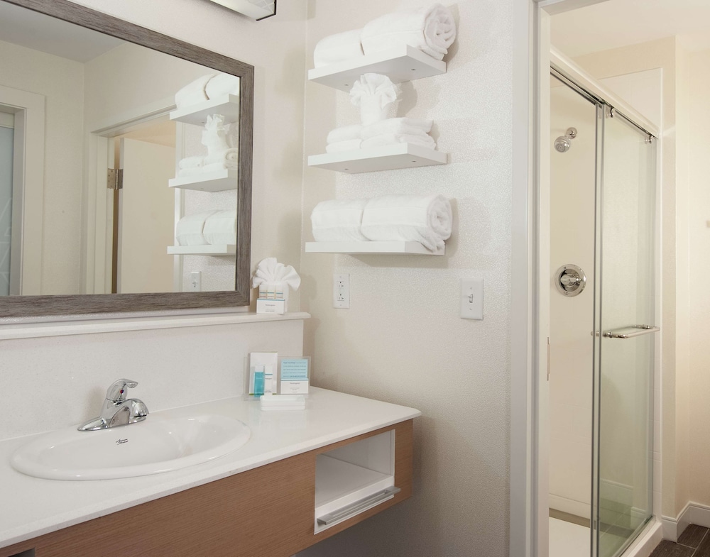 Hampton Inn & Suites by Hilton Augusta Washington Rd - photo 26