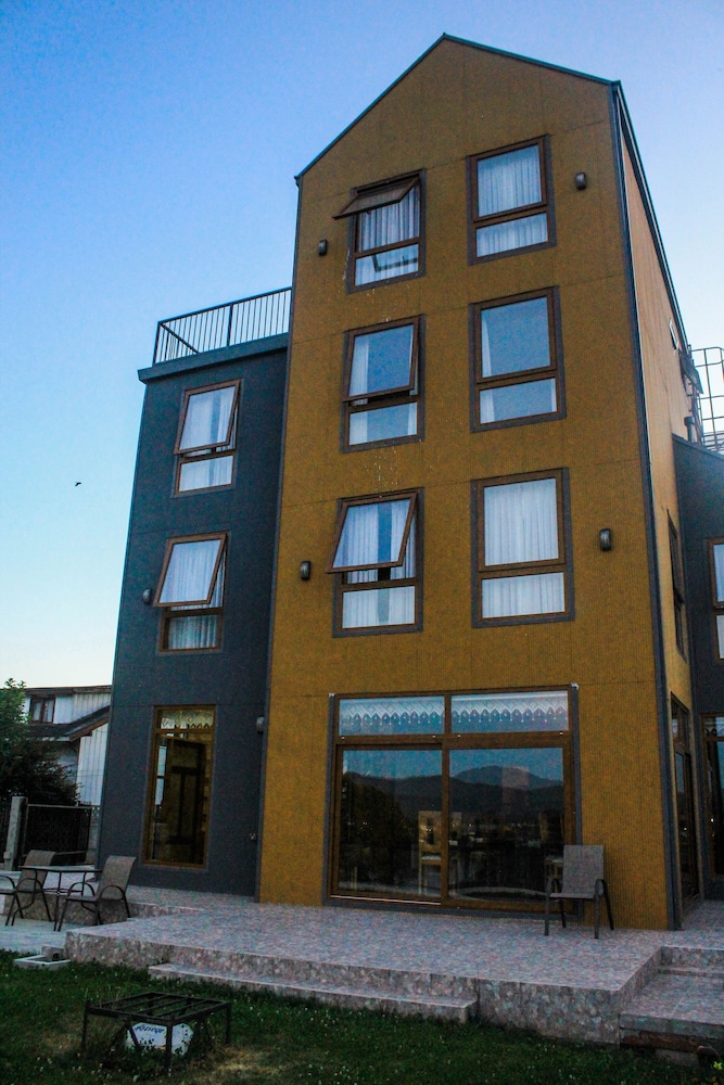 Hotel Entre Tilos - last minute hotel in Valdivia