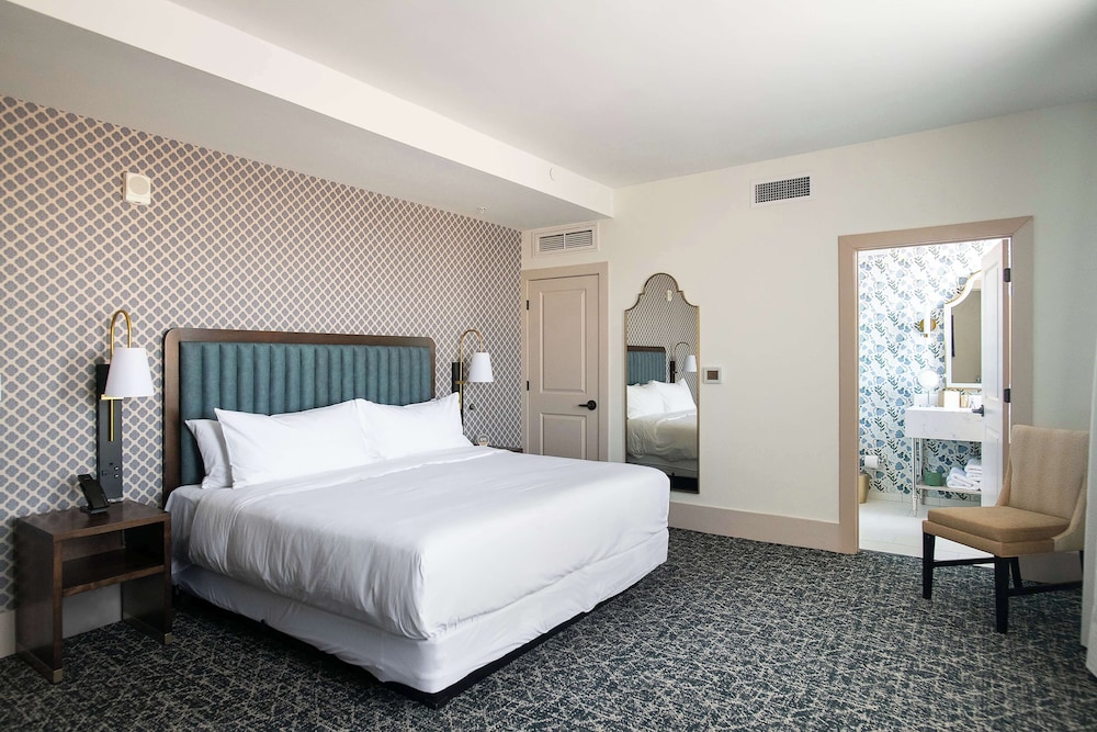 Hotel Petersburg Tapestry Collection by Hilton - photo 15