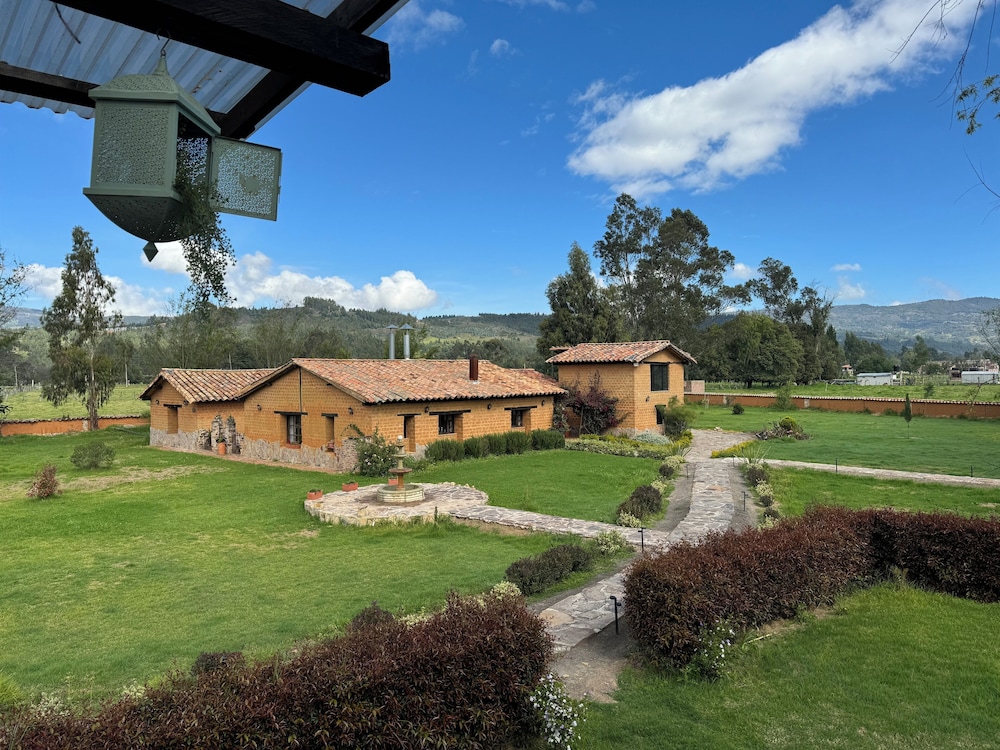 Casona Ananda — 4-Star Luxury Hotel in Firavitoba, Colombia