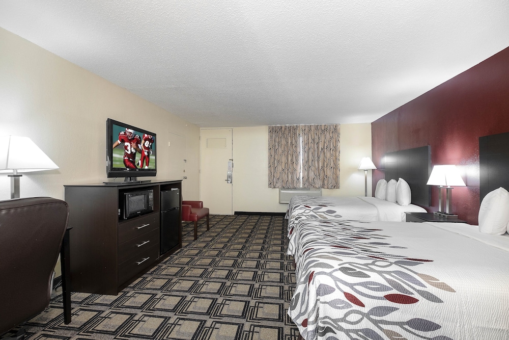Red Roof Inn Murray - photo 12